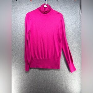 Crown & Ivy Fuchsia Ribbed Sweater